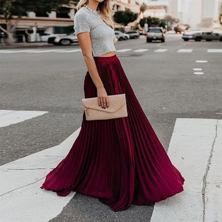 Stylish Pleated Skirt - for Women in Classic Design