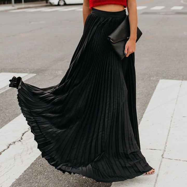 Stylish Pleated Skirt - for Women in Classic Design